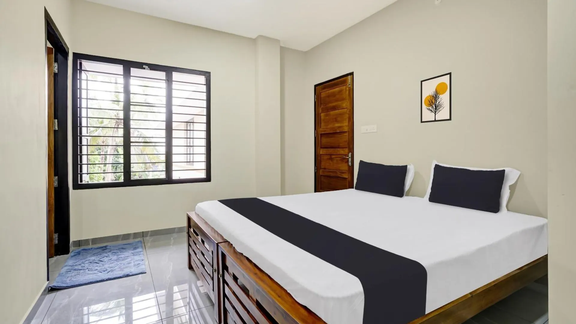 Hotel O Souparnika Residency Pathanamthitta