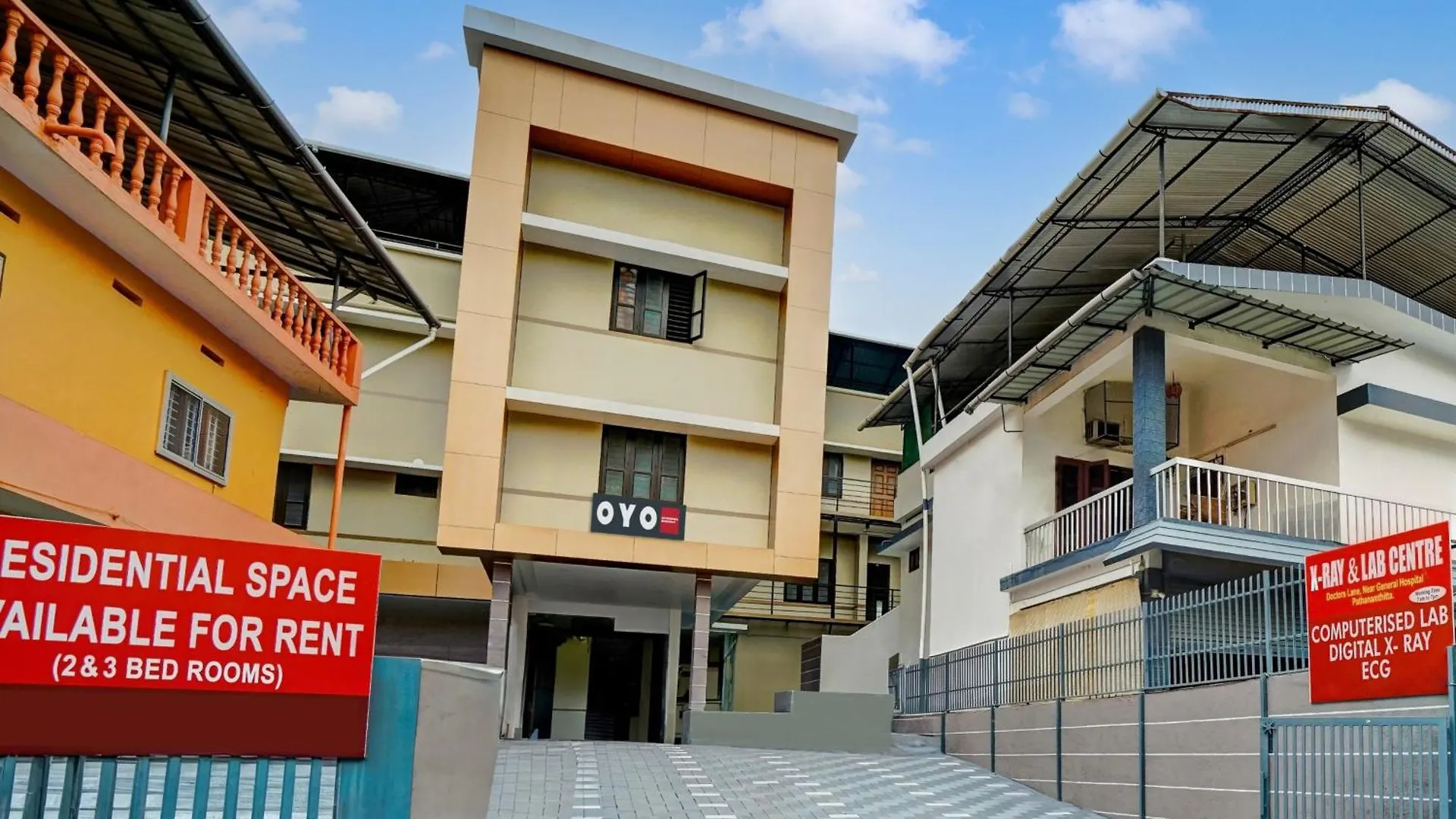 Hotel O Souparnika Residency Pathanāmthitta